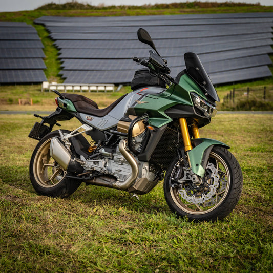 Picture of the Moto Guzzi V100 Mandello S