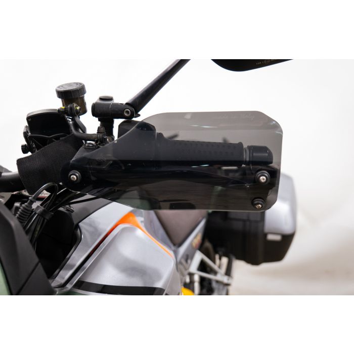 Moto Guzzi V100 Mandello - Handguards