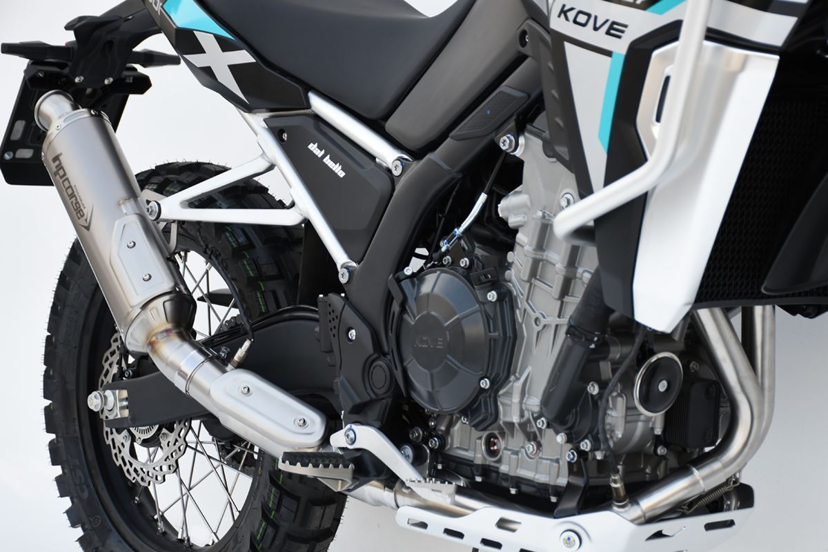 Kove 800X Rally Pro - HP Corse SP-1 350 EVO TITANIUM